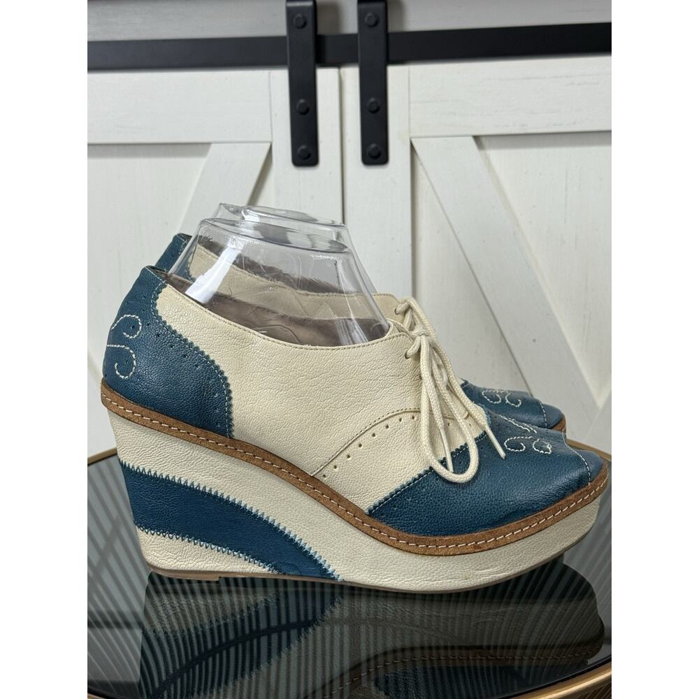 Anthropologie Pilcro Cream and Teal Leather Wedge Oxfordsππ - Picture 2 of 13